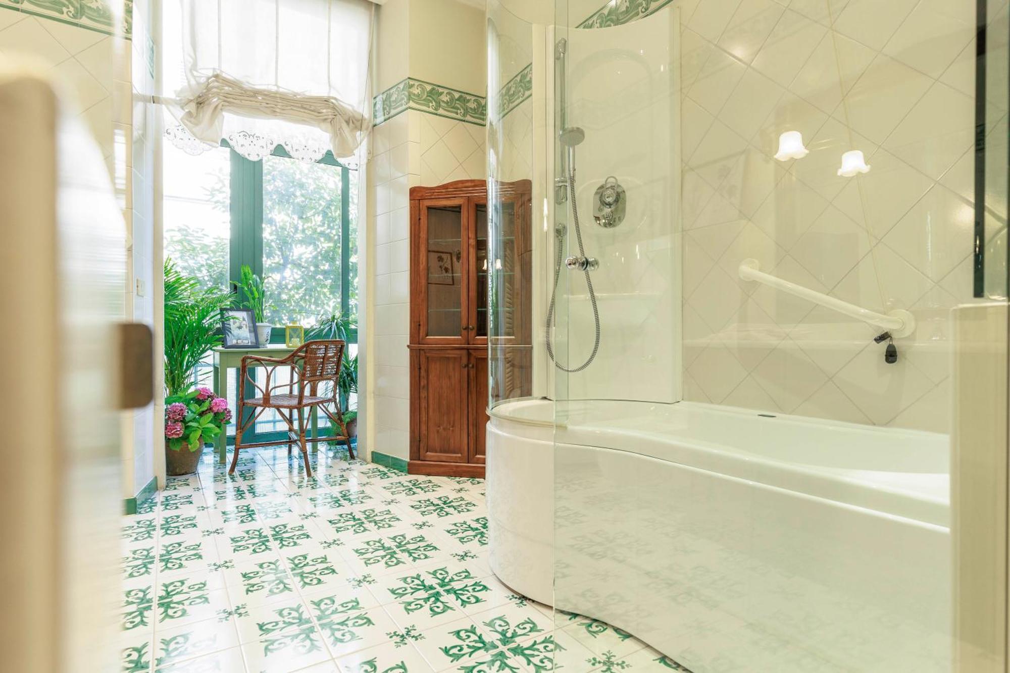 Florence Huge Apartment With Private Garden Exterior photo